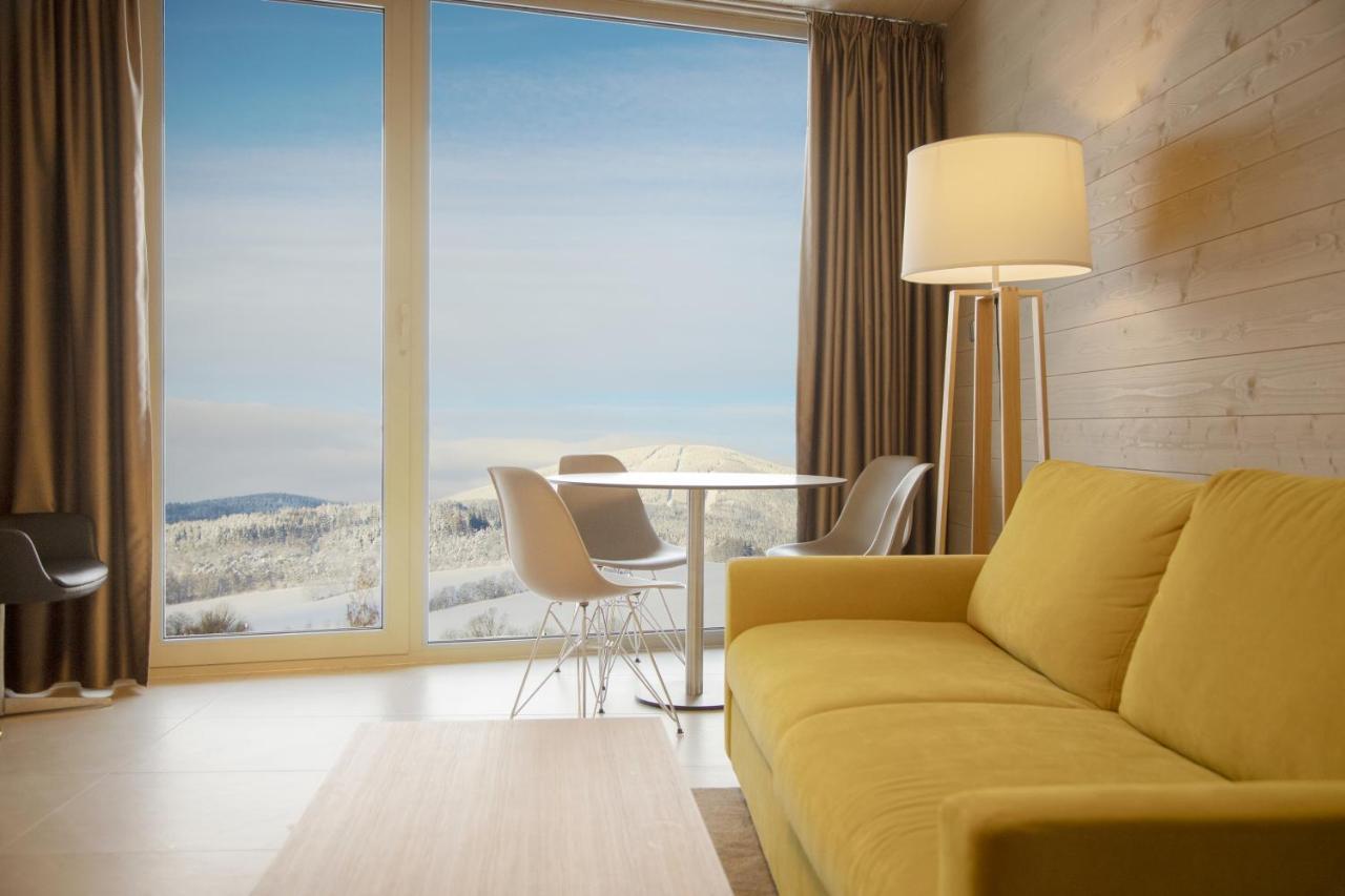 Apartmany Hradecek Mladé Buky Exterior foto